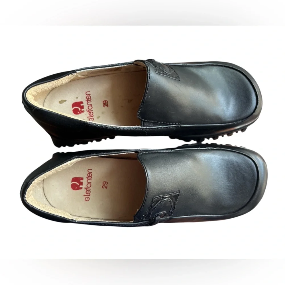 elephanten black leather